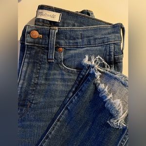 MODERN Madewell 10” High Rise Skinny Jeans